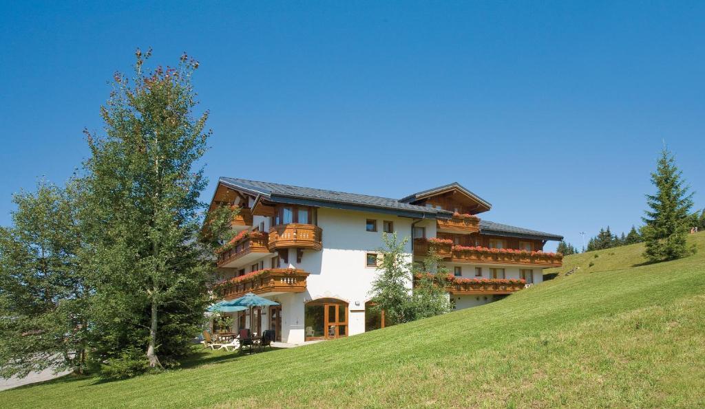 Hotel Le Calgary Les Saisies Exterior foto